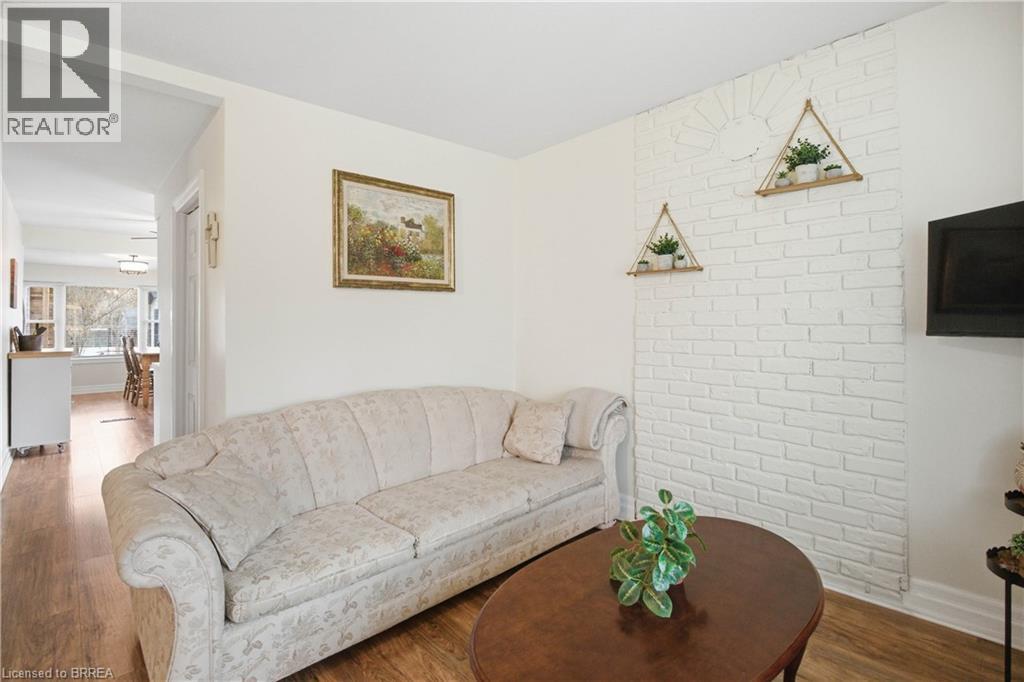 112 Harold Avenue, Brantford, Ontario  N3T 1W4 - Photo 5 - 40808651