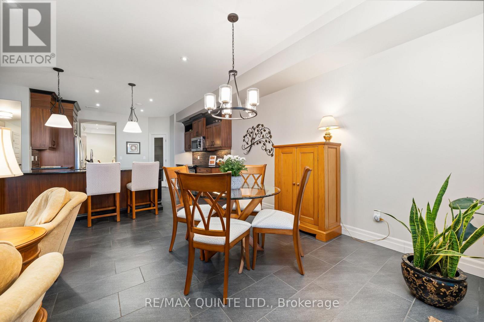 44 - 24 South Church Street, Belleville (Belleville Ward), Ontario  K8N 0A9 - Photo 21 - X12857578