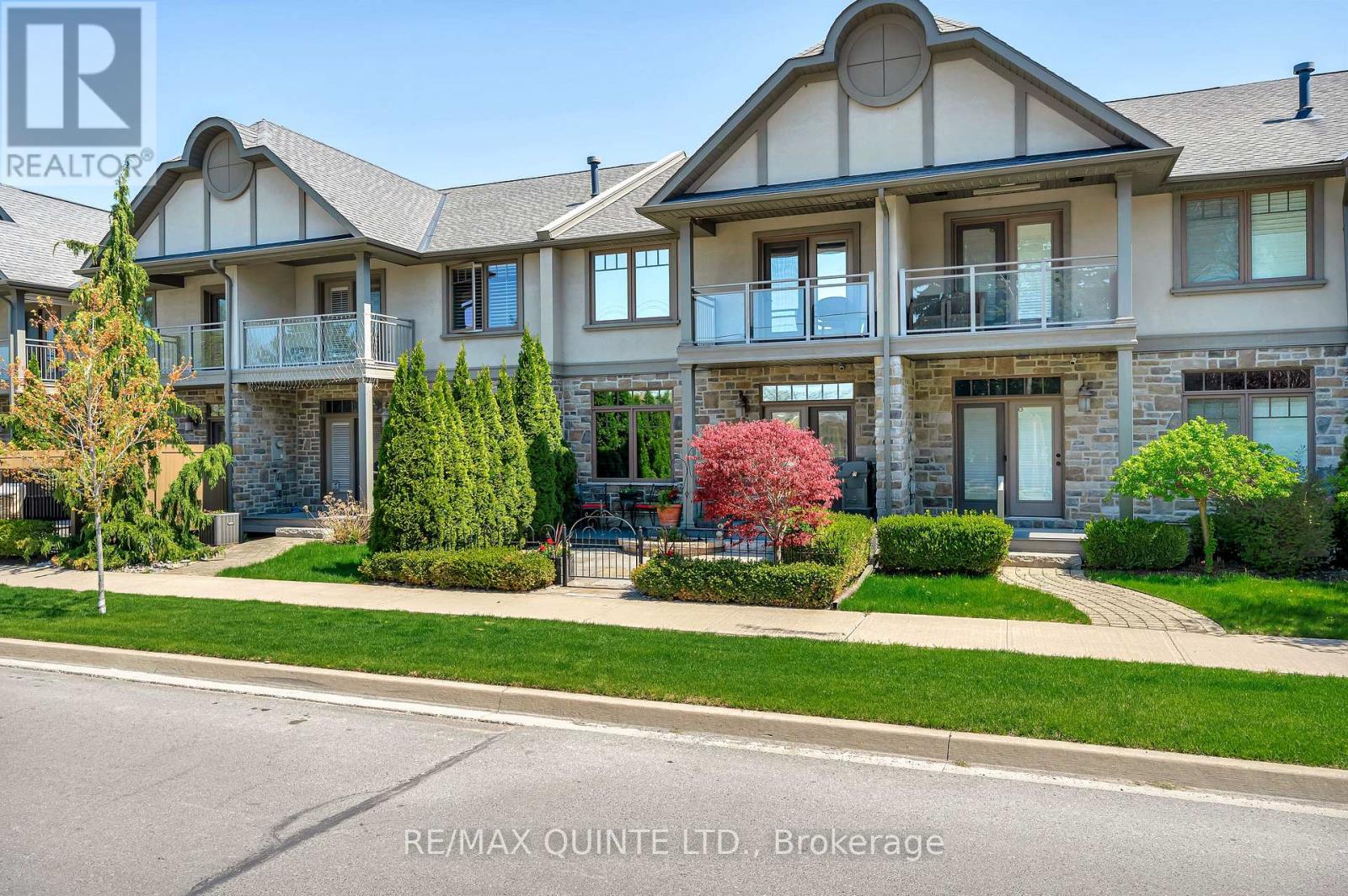 44 - 24 South Church Street, Belleville (Belleville Ward), Ontario  K8N 0A9 - Photo 3 - X12857578