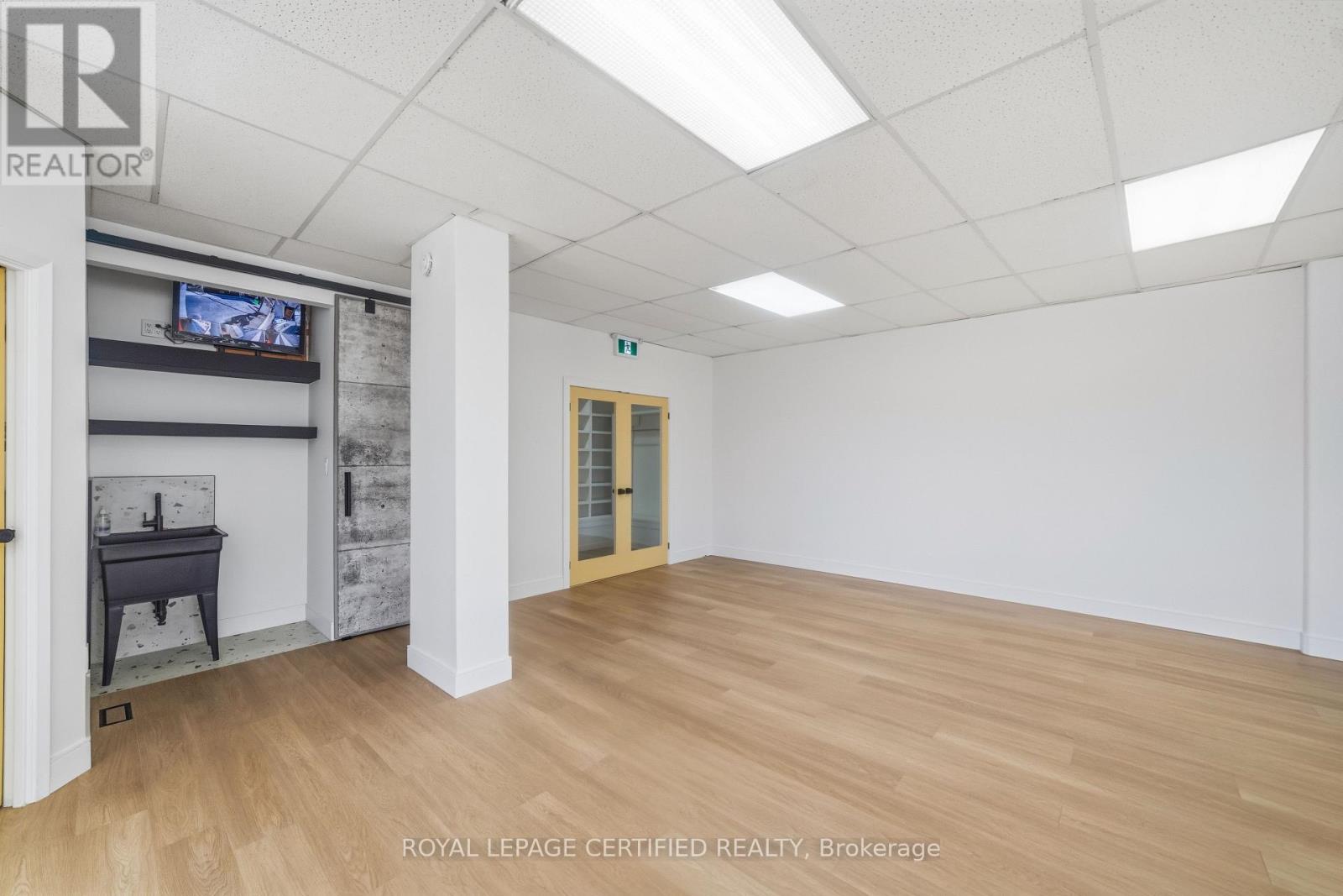 590 Barton Street E, Hamilton (Gibson), Ontario  L8L 2Z5 - Photo 10 - X12857528