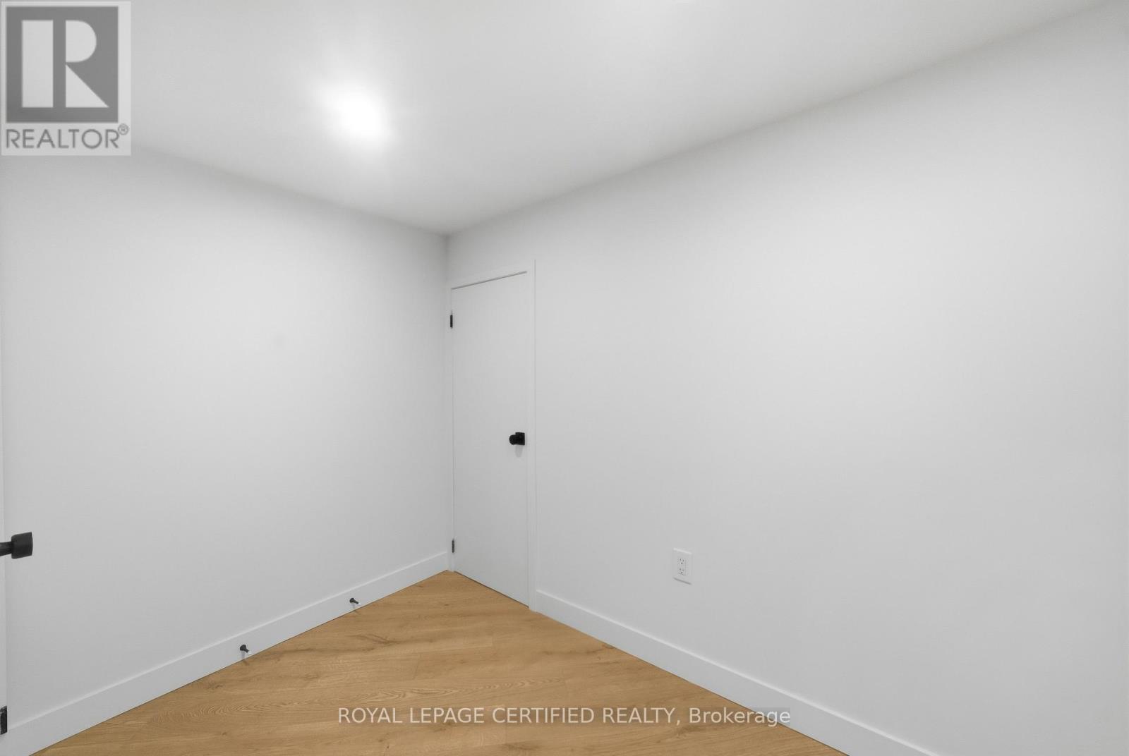 590 Barton Street E, Hamilton (Gibson), Ontario  L8L 2Z5 - Photo 33 - X12857528