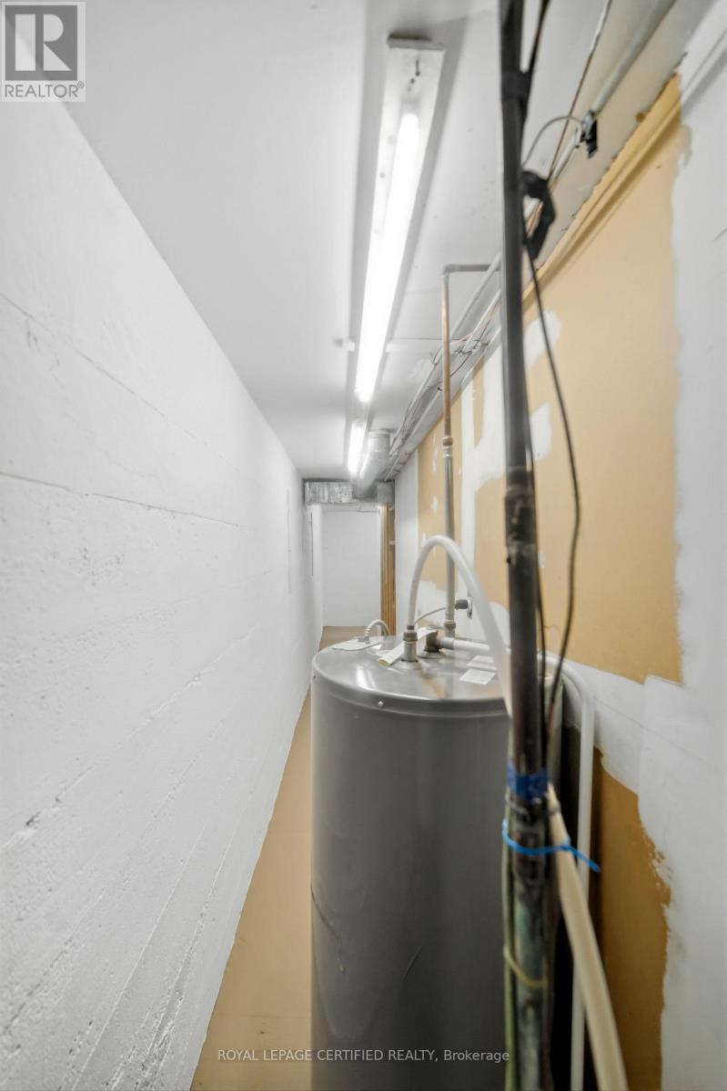 590 Barton Street E, Hamilton (Gibson), Ontario  L8L 2Z5 - Photo 34 - X12857528