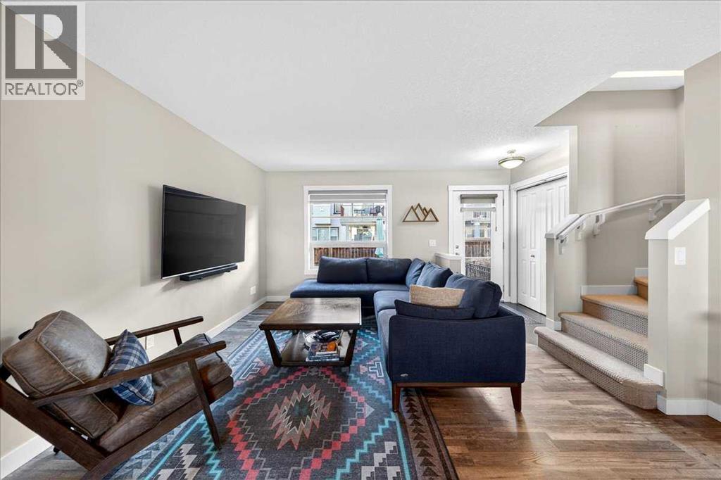 37 Aspen Hills Terrace Sw, Calgary, Alberta  T3H 0P3 - Photo 3 - A2280761