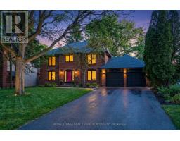 40 STONEMANSE COURT, Toronto, Ontario