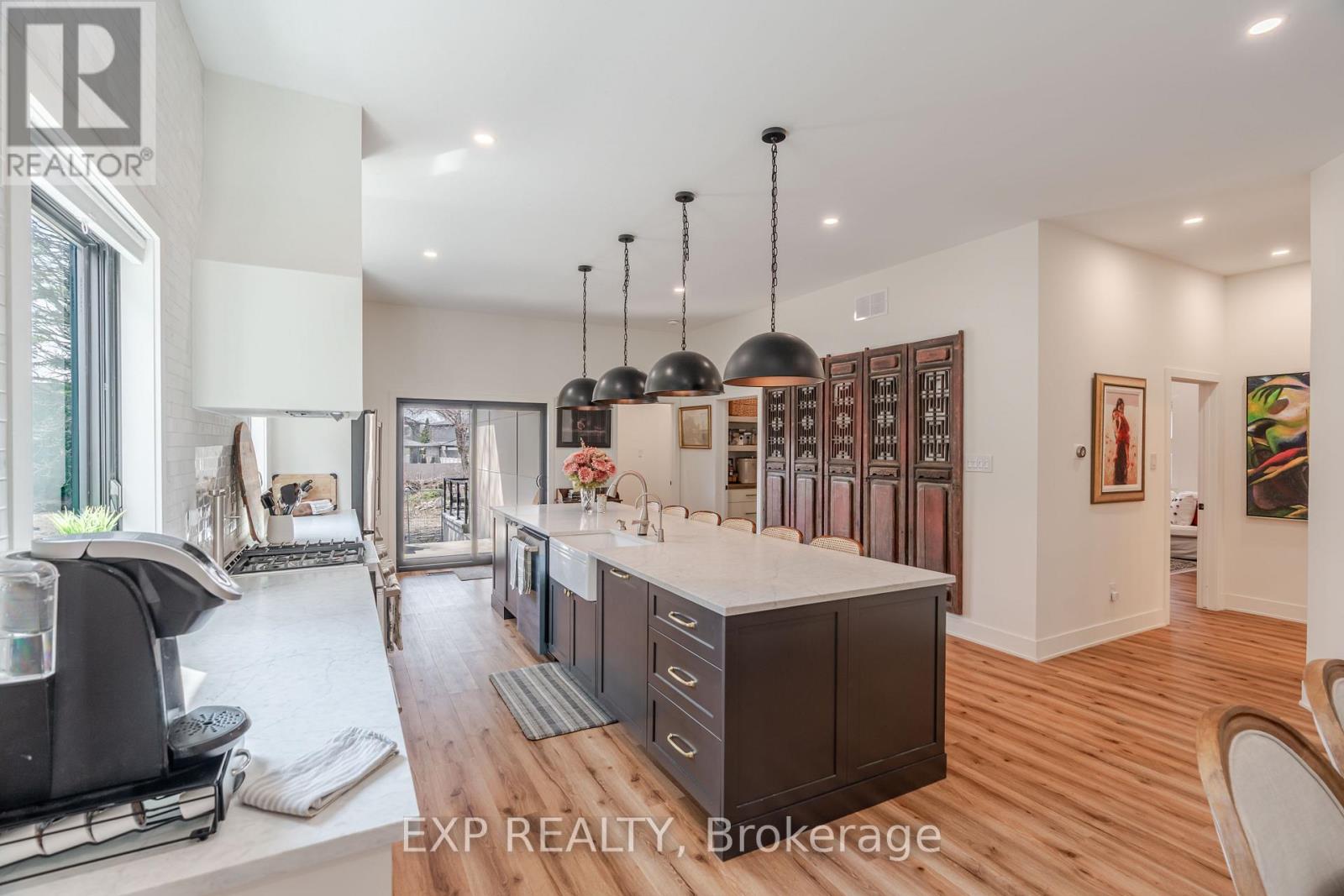 12 Viewmount Drive, Ottawa, Ontario  K2G 1R5 - Photo 14 - X12857580