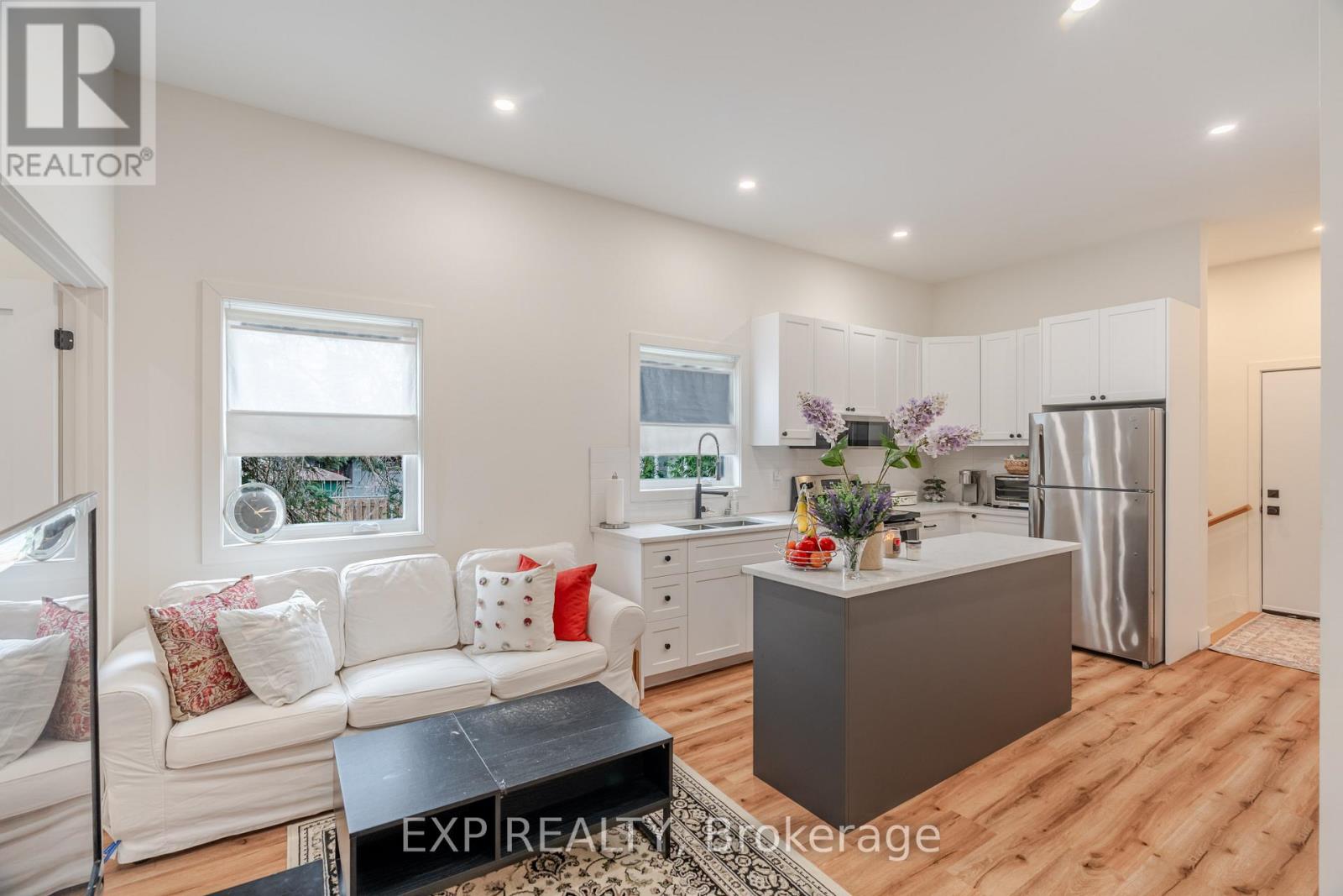 12 Viewmount Drive, Ottawa, Ontario  K2G 1R5 - Photo 15 - X12857580