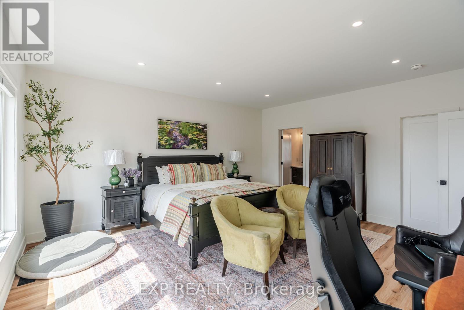 12 Viewmount Drive, Ottawa, Ontario  K2G 1R5 - Photo 31 - X12857580