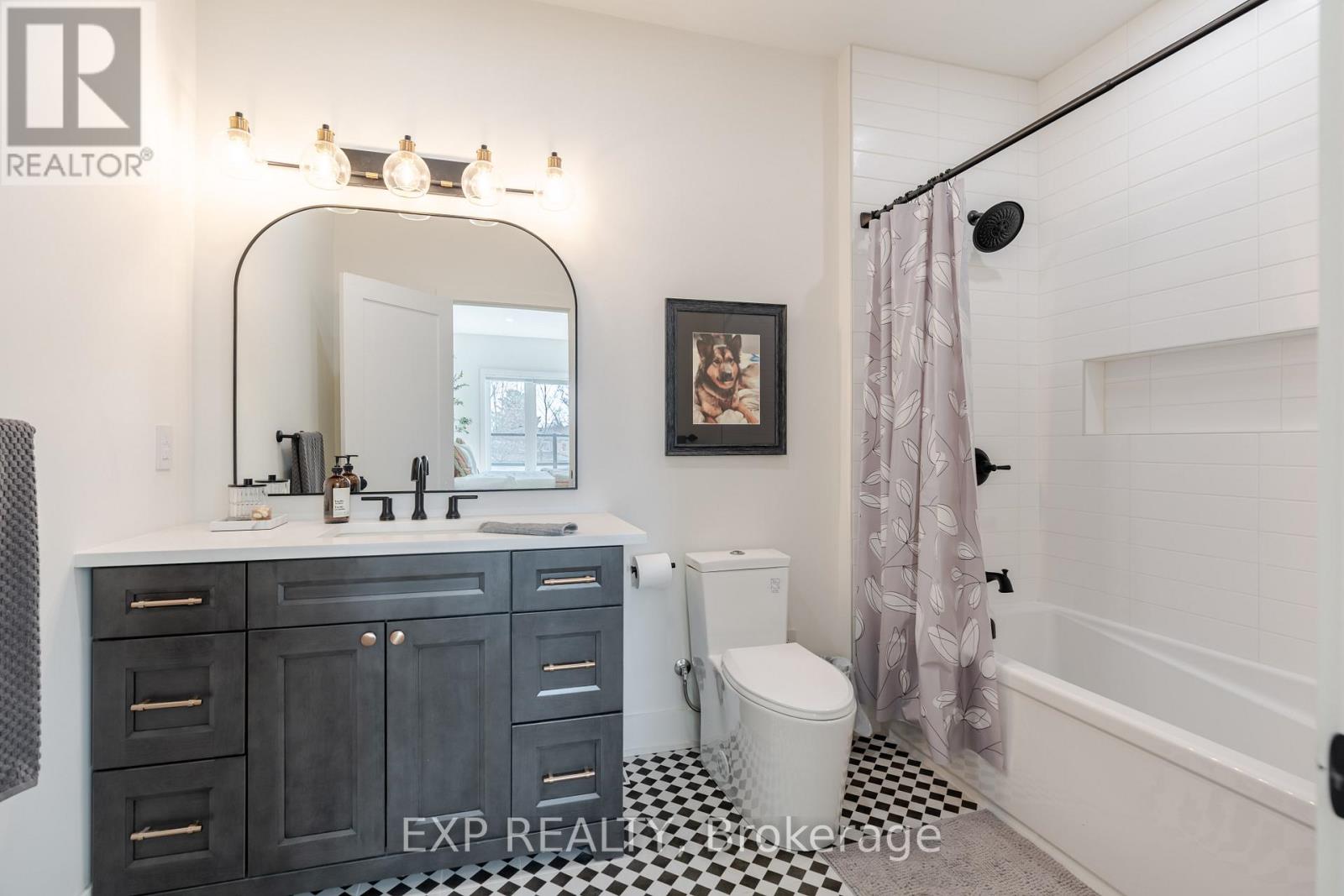 12 Viewmount Drive, Ottawa, Ontario  K2G 1R5 - Photo 35 - X12857580