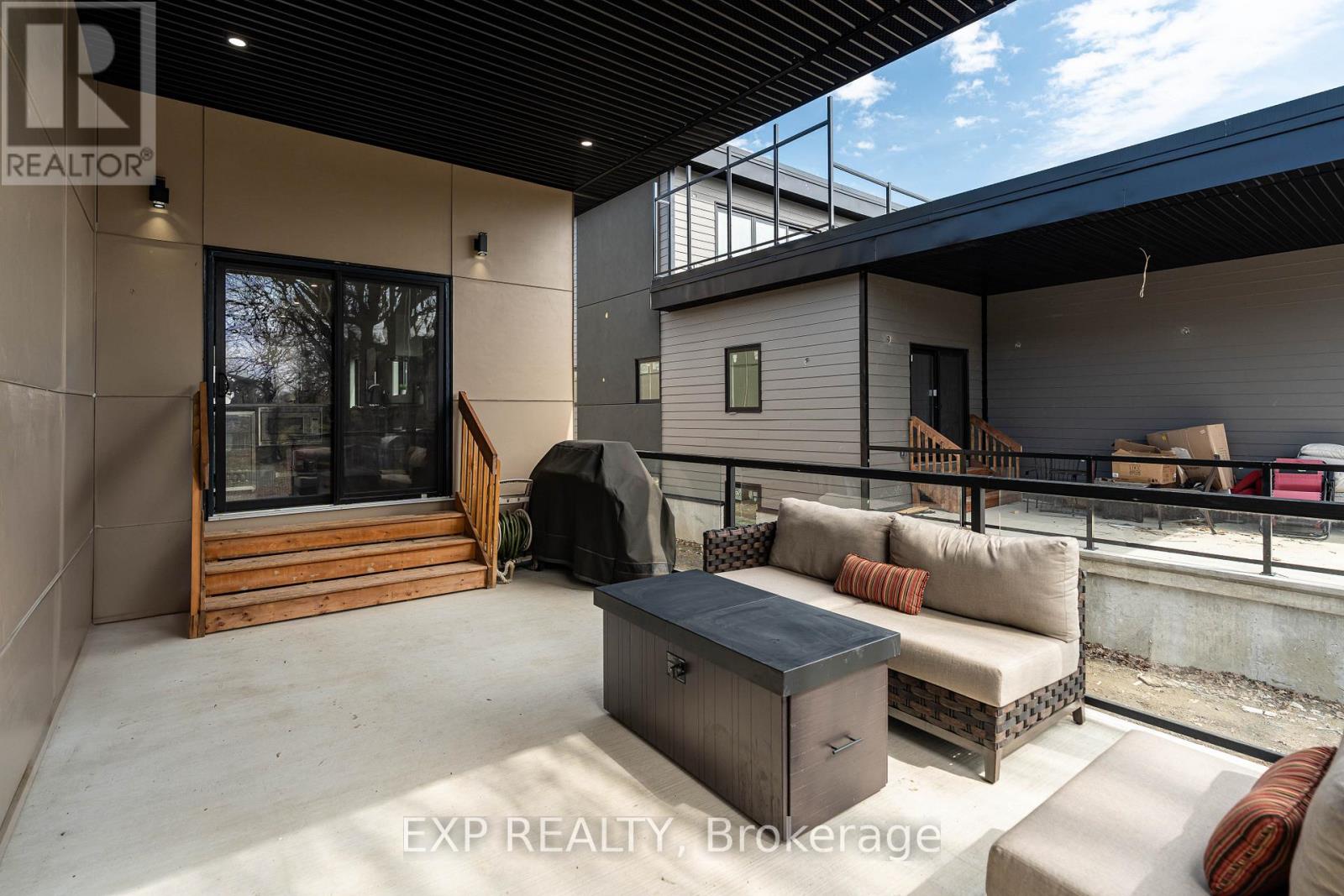 12 Viewmount Drive, Ottawa, Ontario  K2G 1R5 - Photo 38 - X12857580