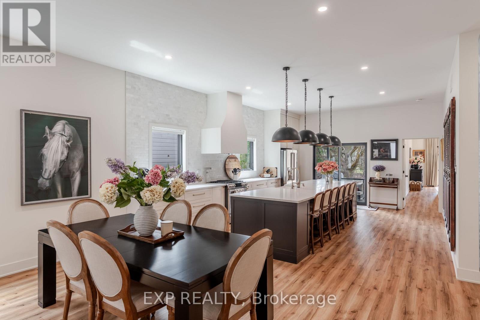 12 Viewmount Drive, Ottawa, Ontario  K2G 1R5 - Photo 8 - X12857580