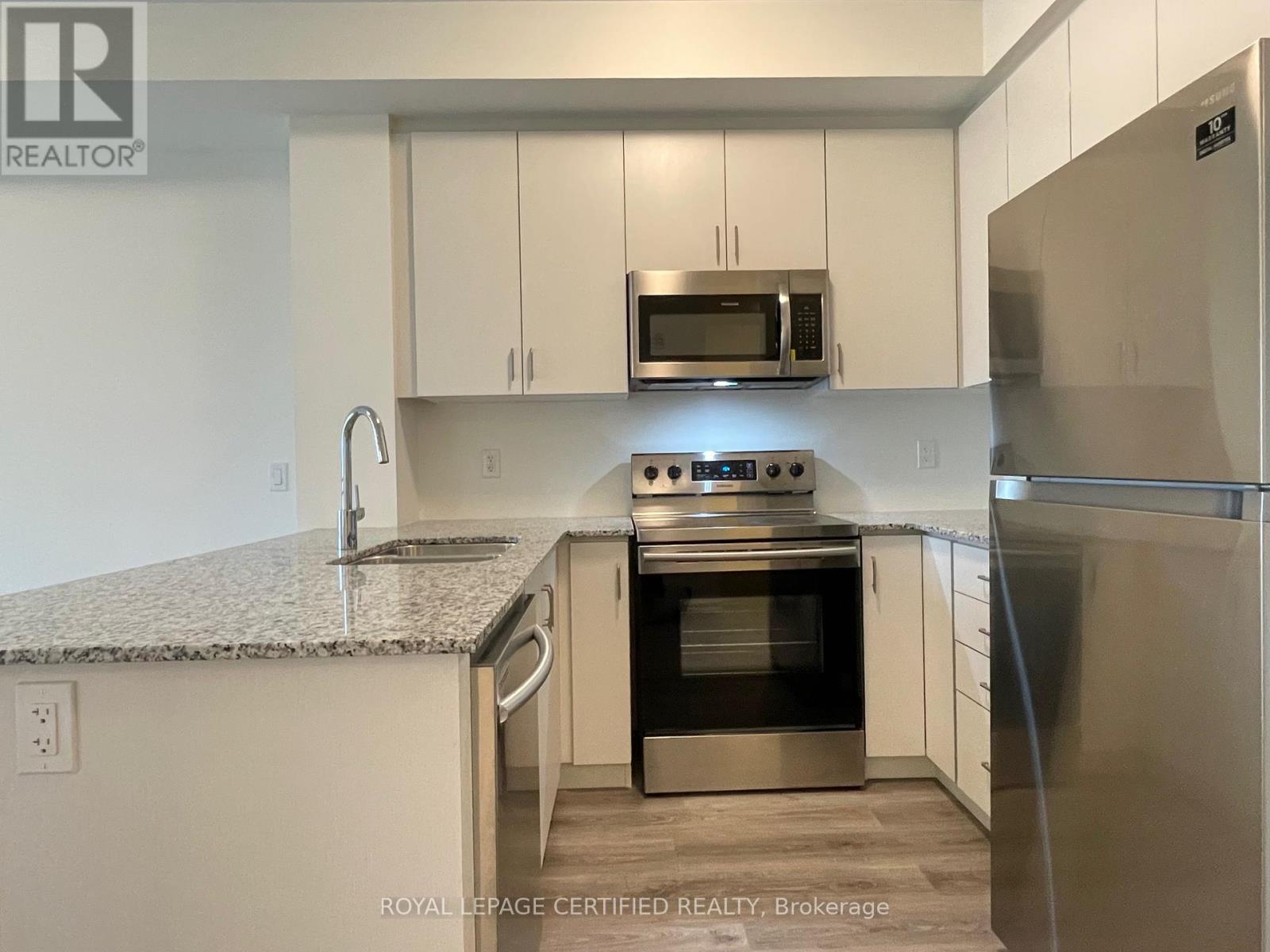 302 - 128 Grovewood Common, Oakville (Go Glenorchy), Ontario  L6H 0X3 - Photo 7 - W12857594