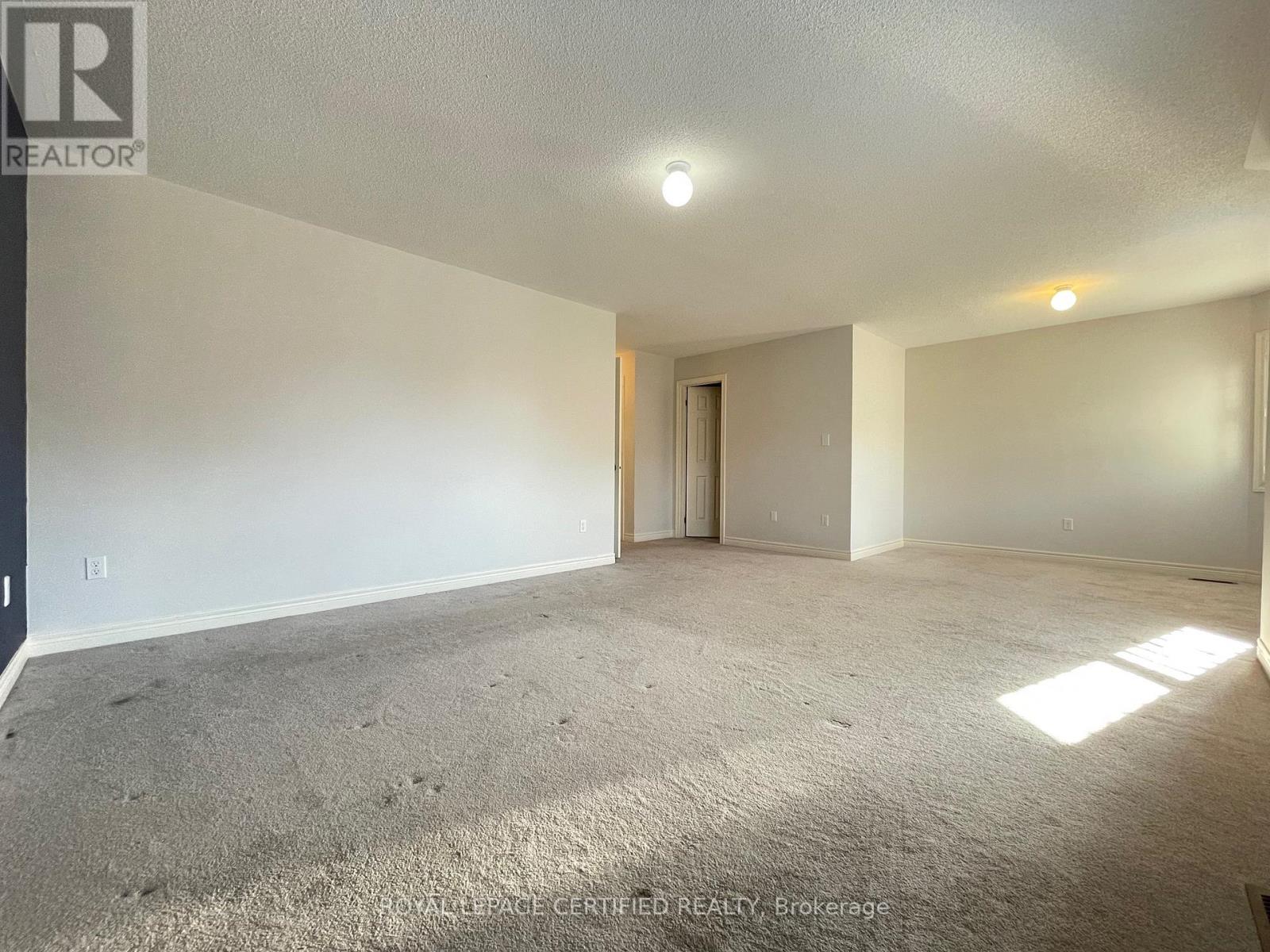 656 Mockridge Terr Terrace, Milton, Ontario  L9T 8V7 - Photo 25 - W12857598