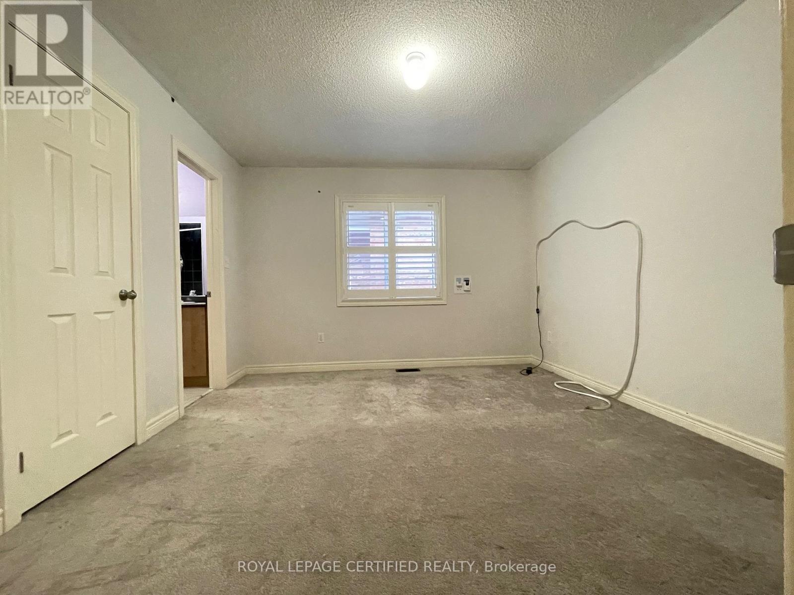 656 Mockridge Terr Terrace, Milton, Ontario  L9T 8V7 - Photo 29 - W12857598