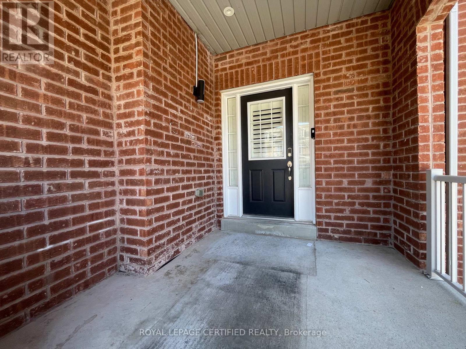 656 Mockridge Terr Terrace, Milton, Ontario  L9T 8V7 - Photo 3 - W12857598