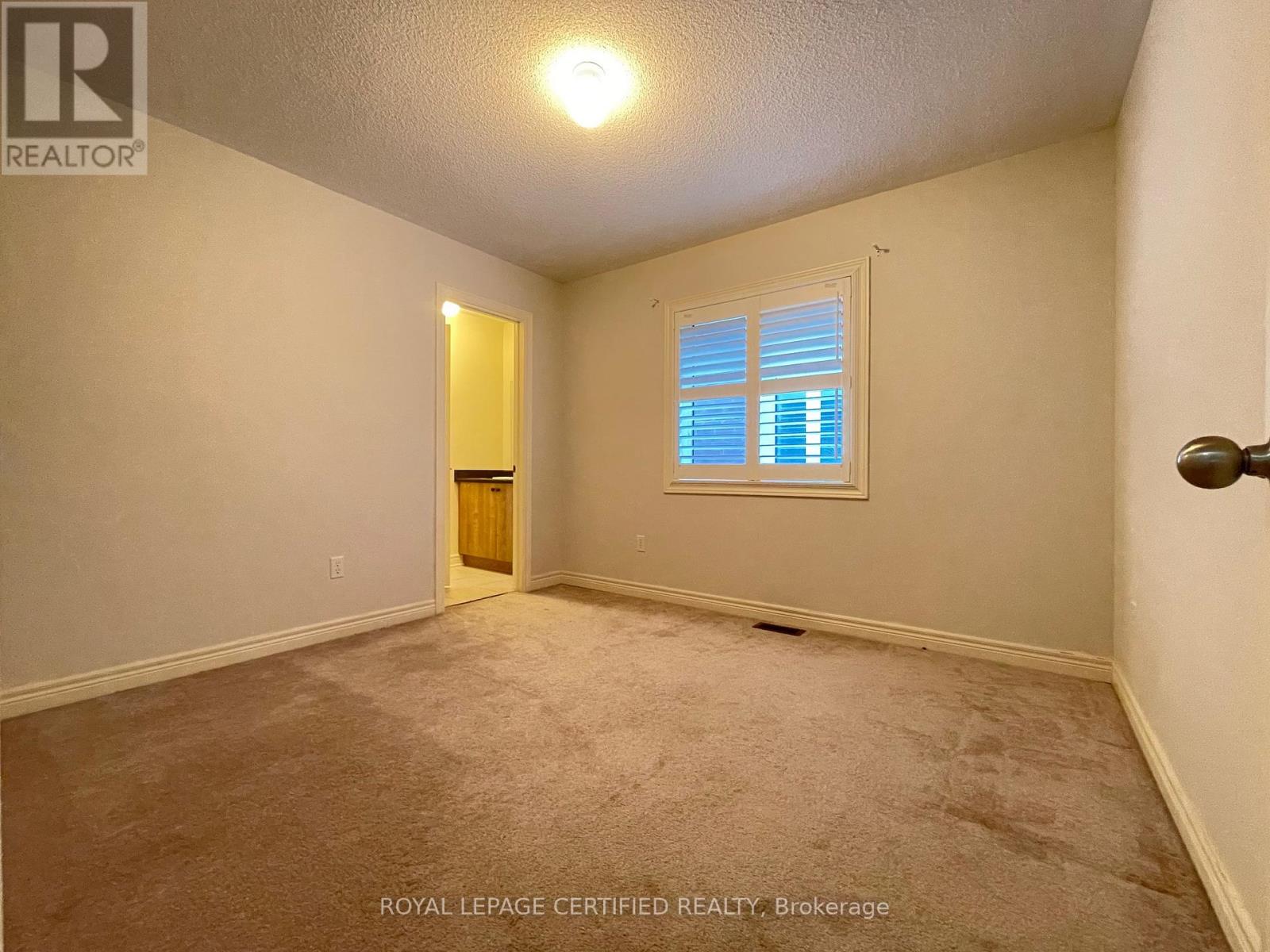 656 Mockridge Terr Terrace, Milton, Ontario  L9T 8V7 - Photo 33 - W12857598