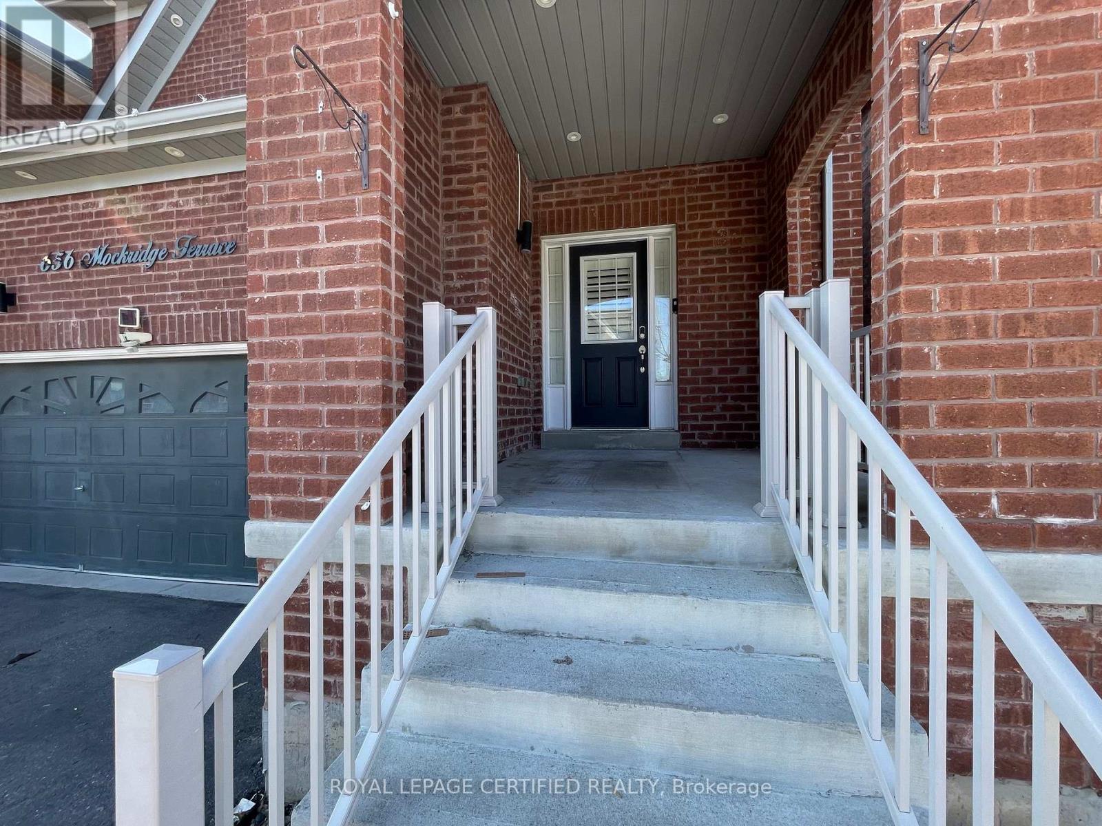 656 Mockridge Terr Terrace, Milton, Ontario  L9T 8V7 - Photo 4 - W12857598