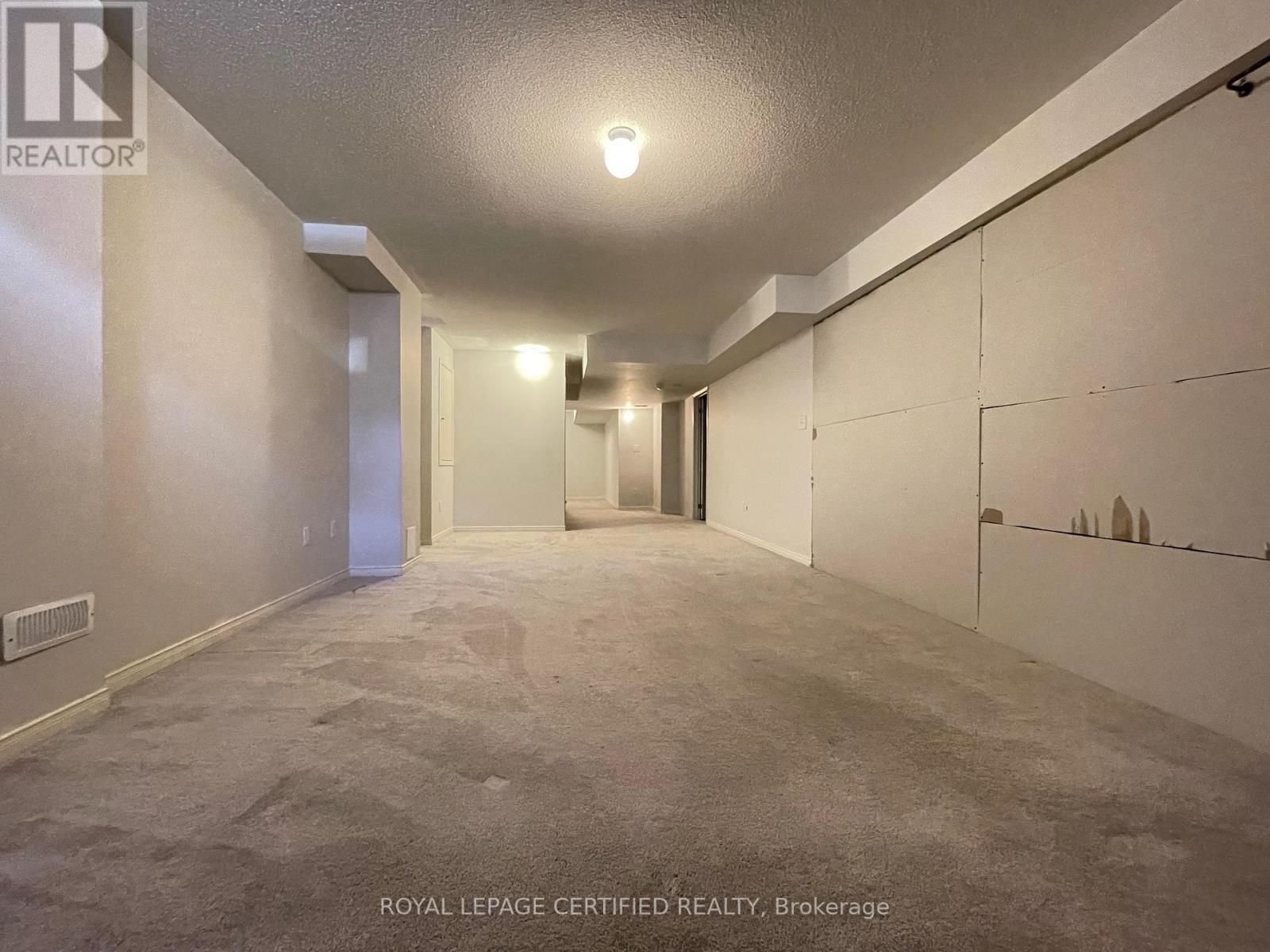 656 Mockridge Terr Terrace, Milton, Ontario  L9T 8V7 - Photo 41 - W12857598