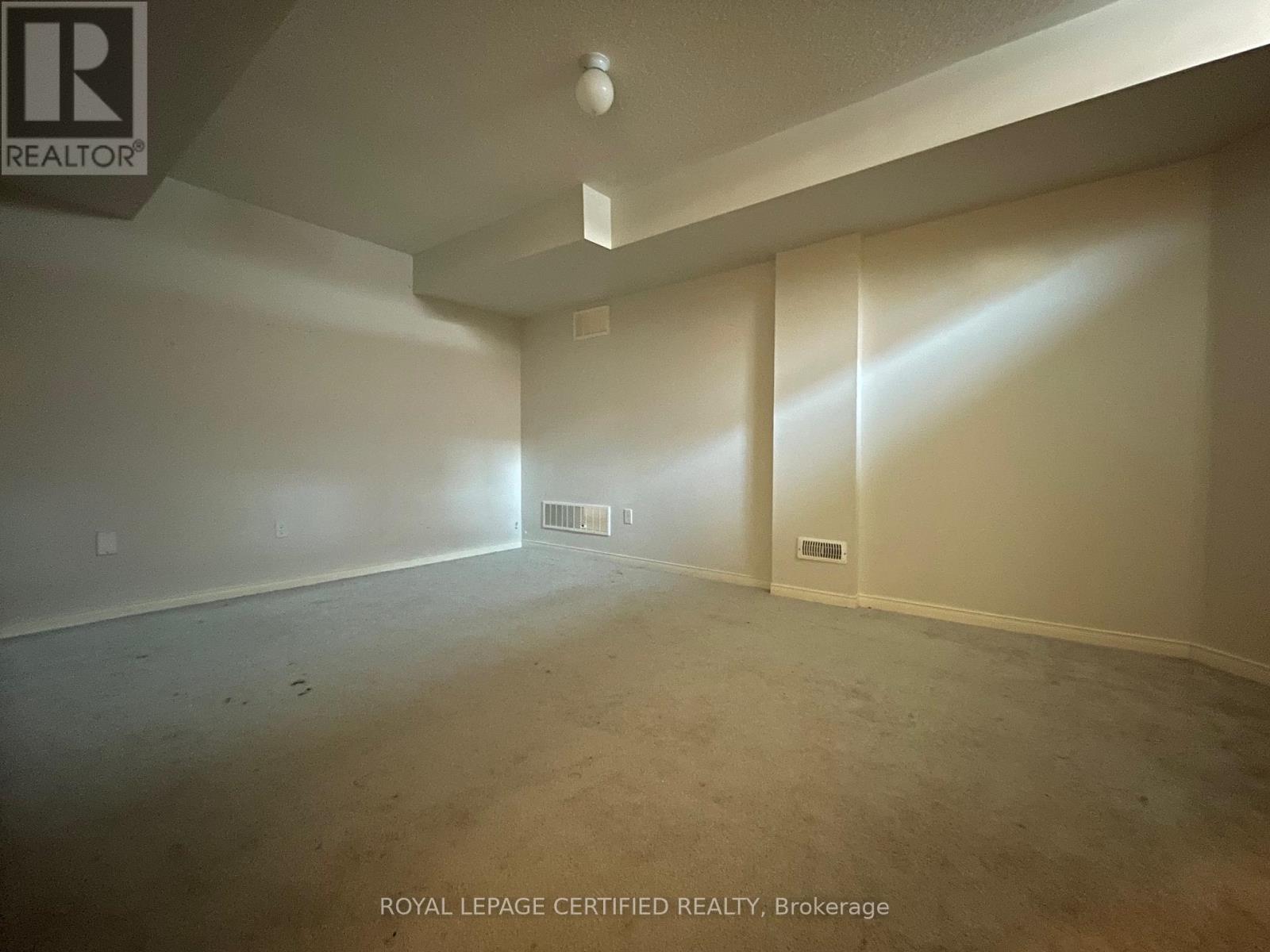 656 Mockridge Terr Terrace, Milton, Ontario  L9T 8V7 - Photo 43 - W12857598