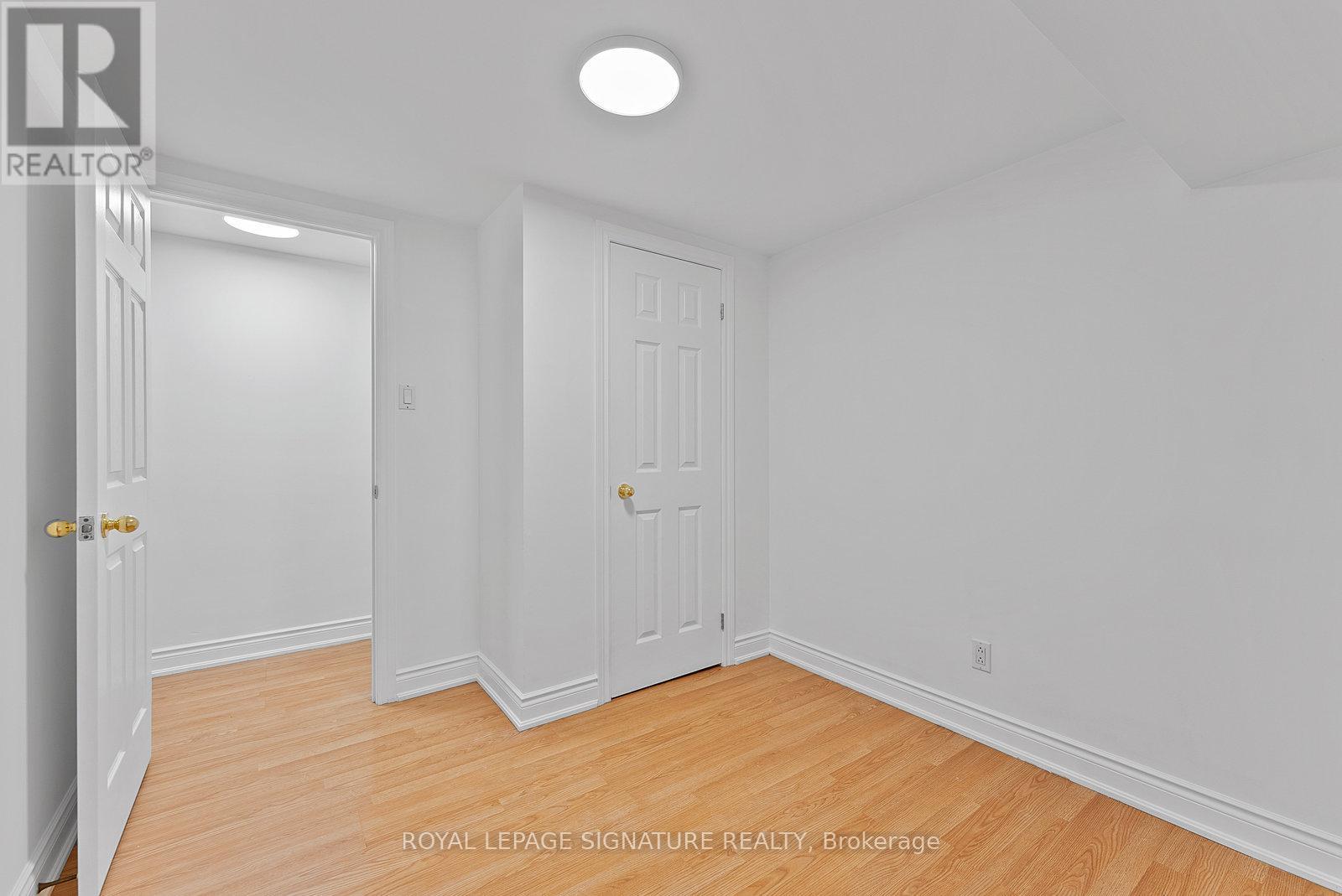 Lower - 502 Westmount Avenue, Toronto, Ontario  M6E 3N5 - Photo 15 - C12853416