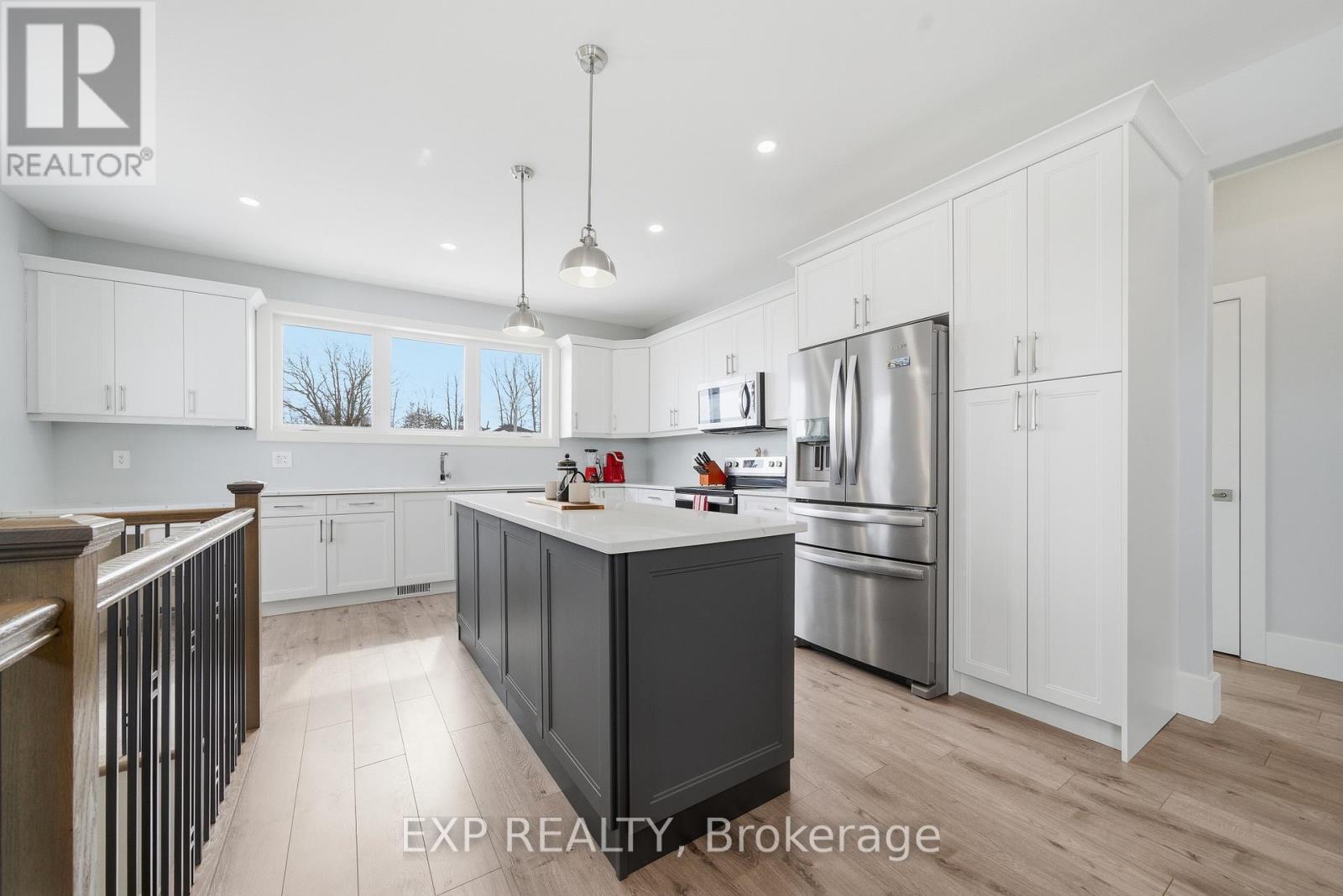 52 Meagan Lane, Quinte West (Frankford Ward), Ontario  K0K 2C0 - Photo 10 - X12857616