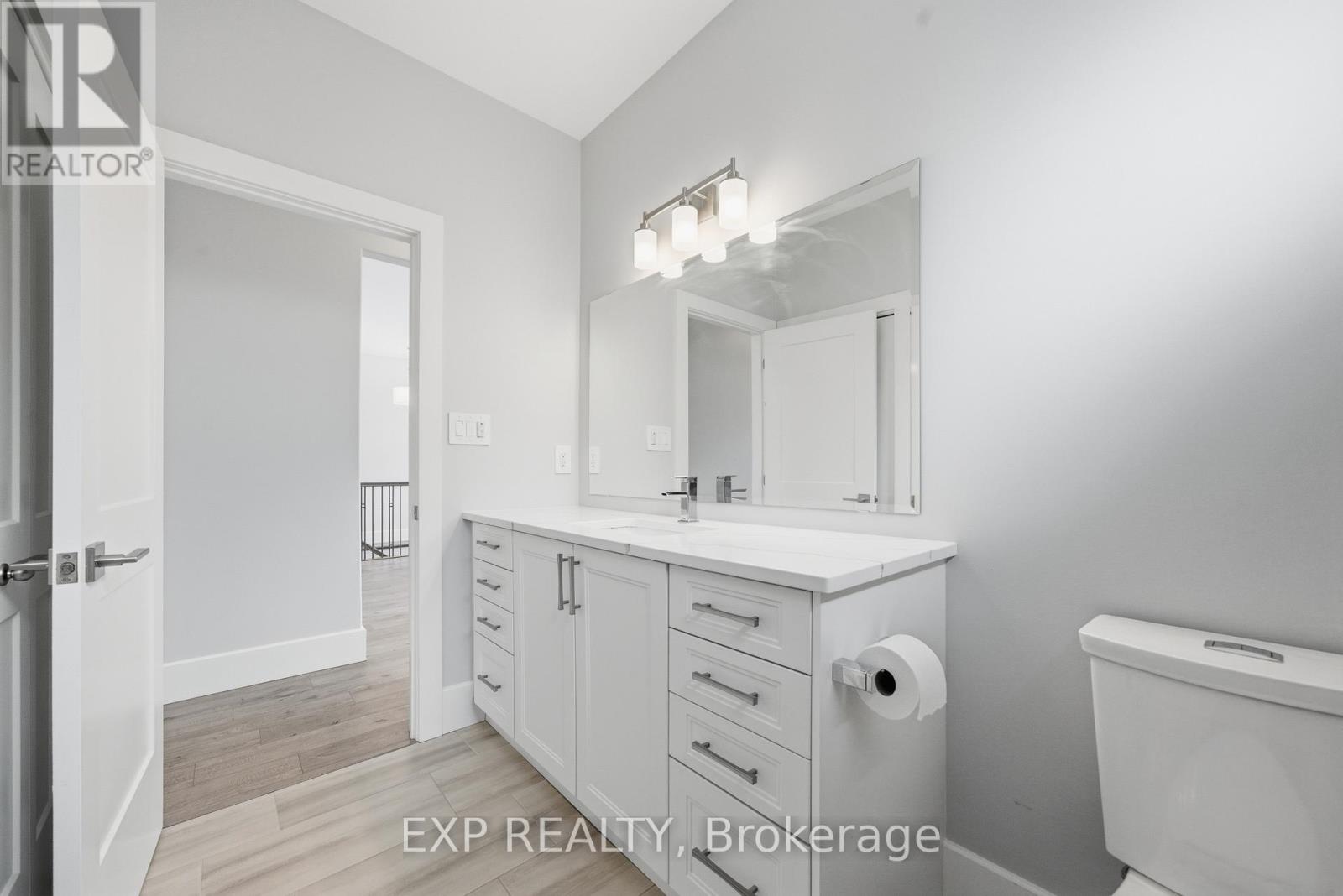 52 Meagan Lane, Quinte West (Frankford Ward), Ontario  K0K 2C0 - Photo 32 - X12857616