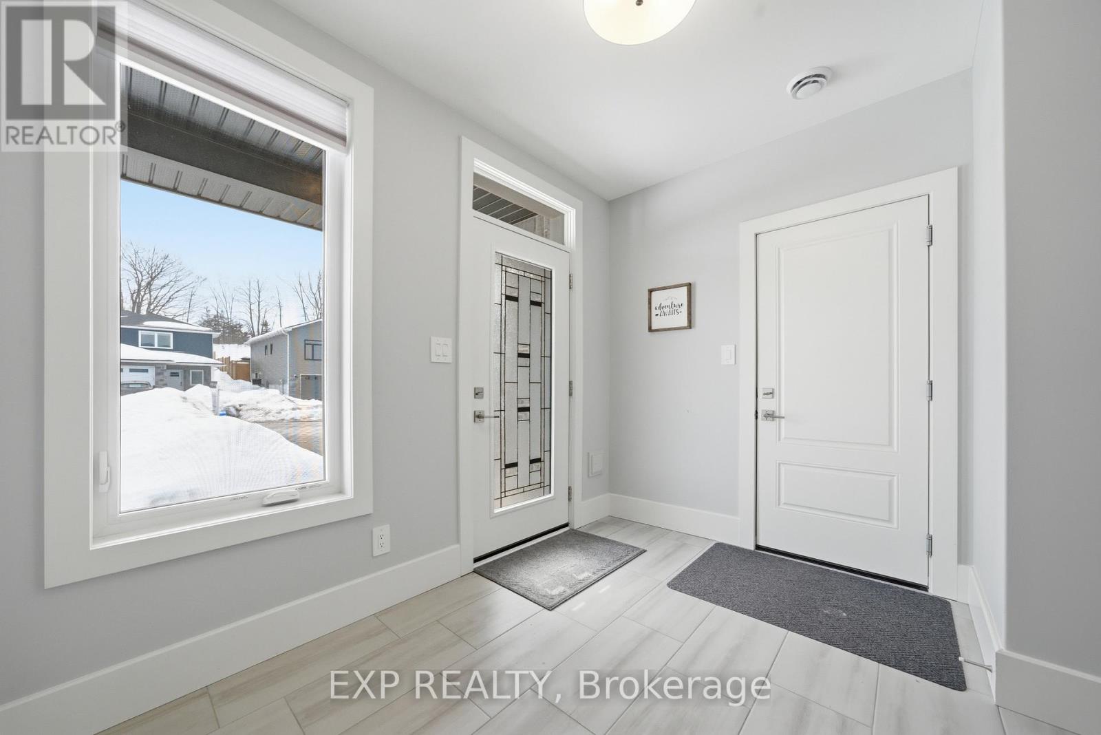 52 Meagan Lane, Quinte West (Frankford Ward), Ontario  K0K 2C0 - Photo 6 - X12857616