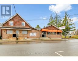 39 BEDFORD STREET S, Westport, Ontario