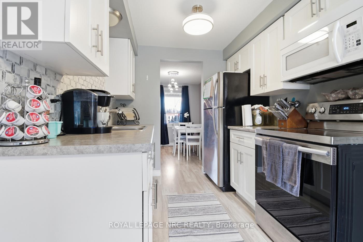 12 - 242 Lakeport Drive, St. Catharines, Ontario  L2N 6V2 - Photo 12 - X12857620