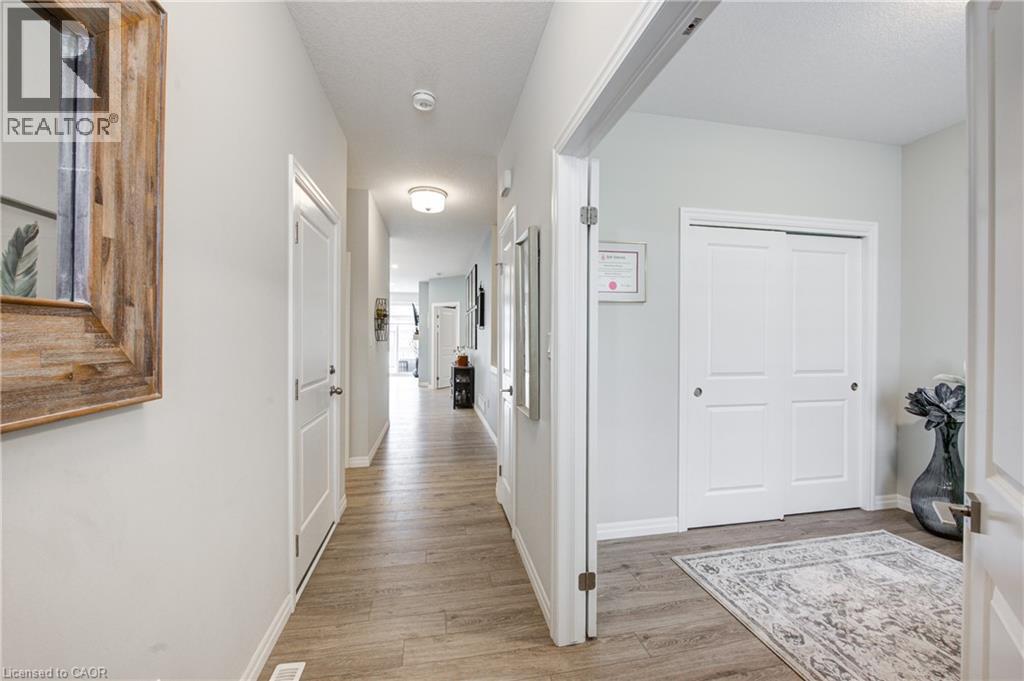 114 Livingston Drive, Tillsonburg, Ontario  N4G 0J3 - Photo 4 - 40797578