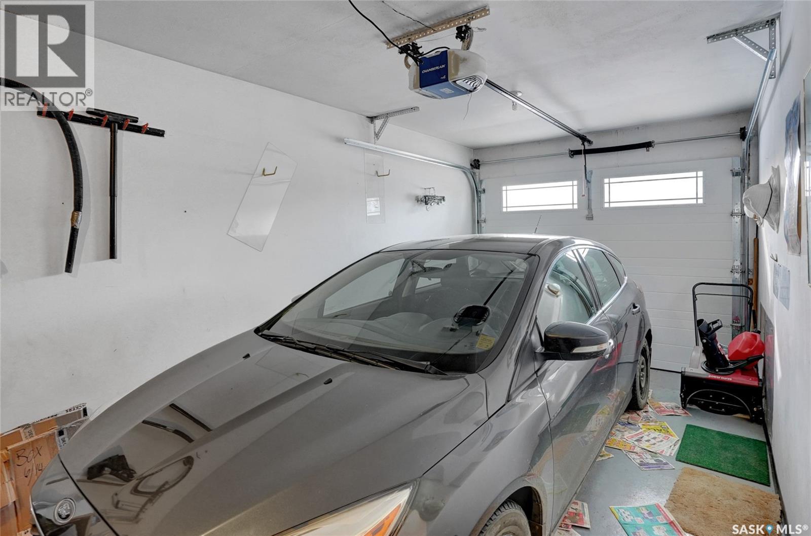 69 Thorn Crescent, Moose Jaw, Saskatchewan  S6J 1J2 - Photo 40 - SK029769