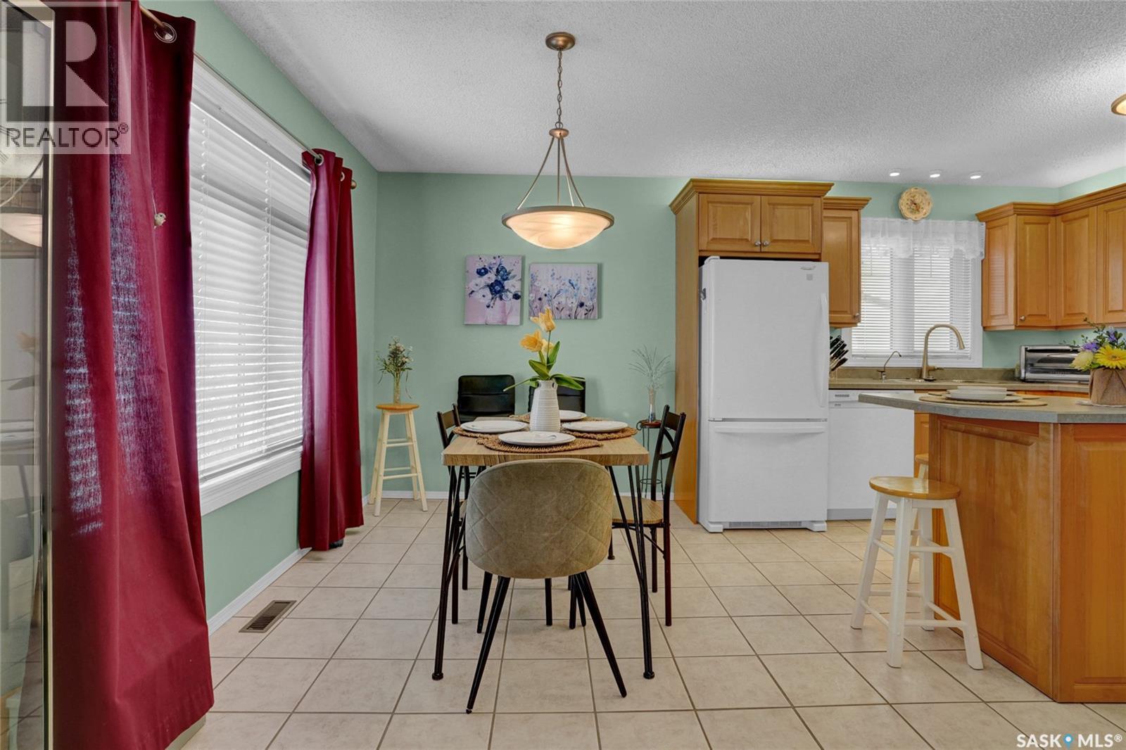 69 Thorn Crescent, Moose Jaw, Saskatchewan  S6J 1J2 - Photo 14 - SK029769