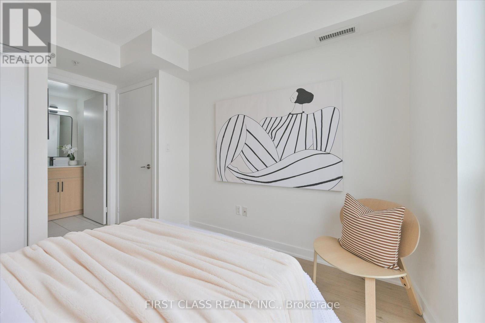 1902 - 5740 Yonge Street, Toronto, Ontario  M2M 0B1 - Photo 16 - C12857608