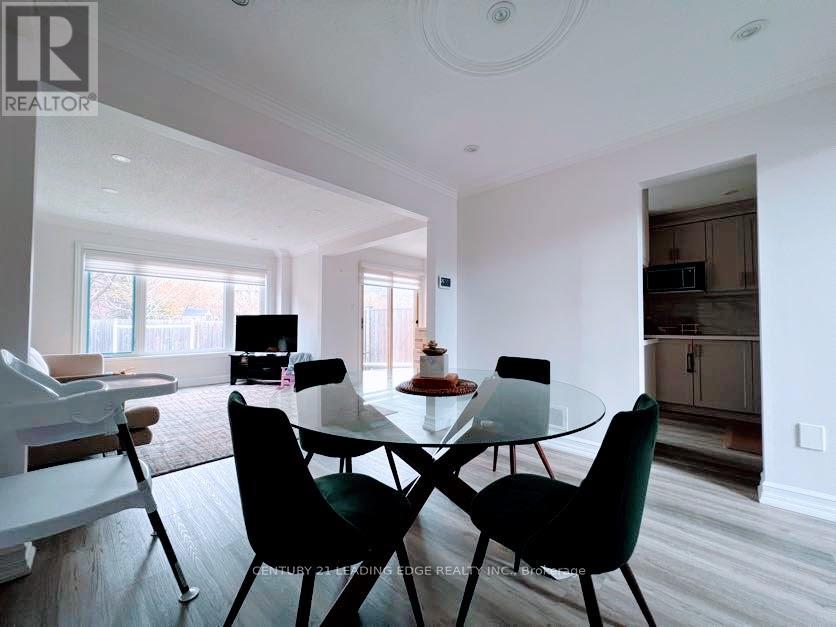 5 Opal Court, Whitchurch-Stouffville, Ontario  L4A 8C2 - Photo 13 - N12857610