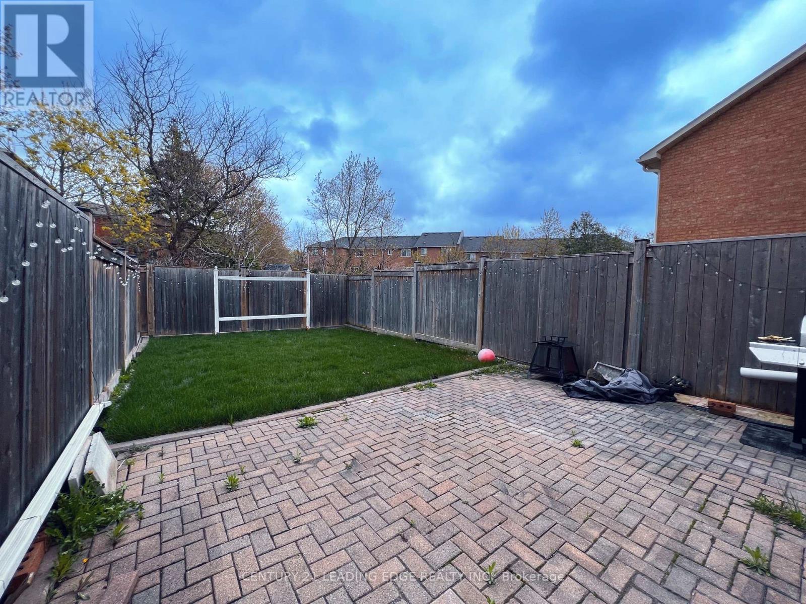 5 Opal Court, Whitchurch-Stouffville, Ontario  L4A 8C2 - Photo 18 - N12857610