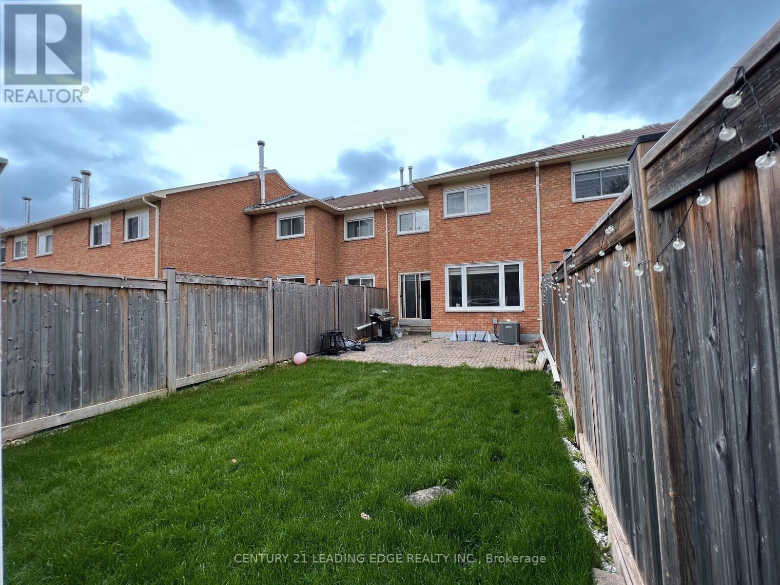 5 Opal Court, Whitchurch-Stouffville, Ontario  L4A 8C2 - Photo 19 - N12857610