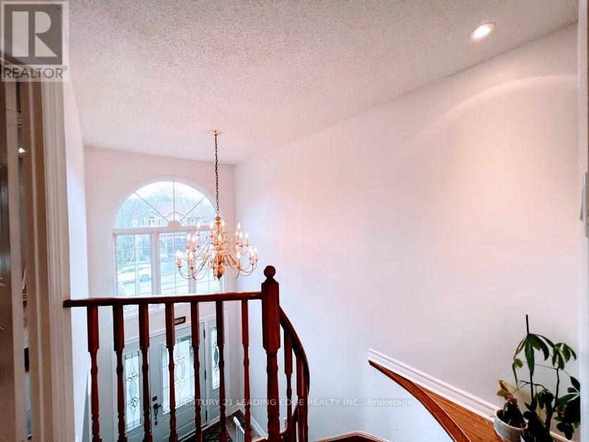 5 Opal Court, Whitchurch-Stouffville, Ontario  L4A 8C2 - Photo 35 - N12857610