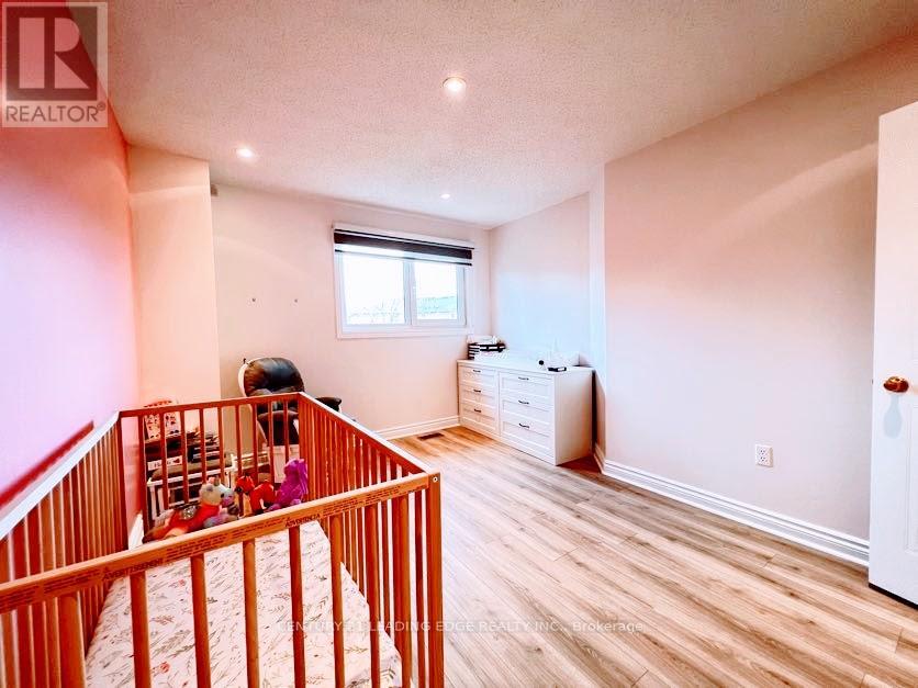 5 Opal Court, Whitchurch-Stouffville, Ontario  L4A 8C2 - Photo 38 - N12857610