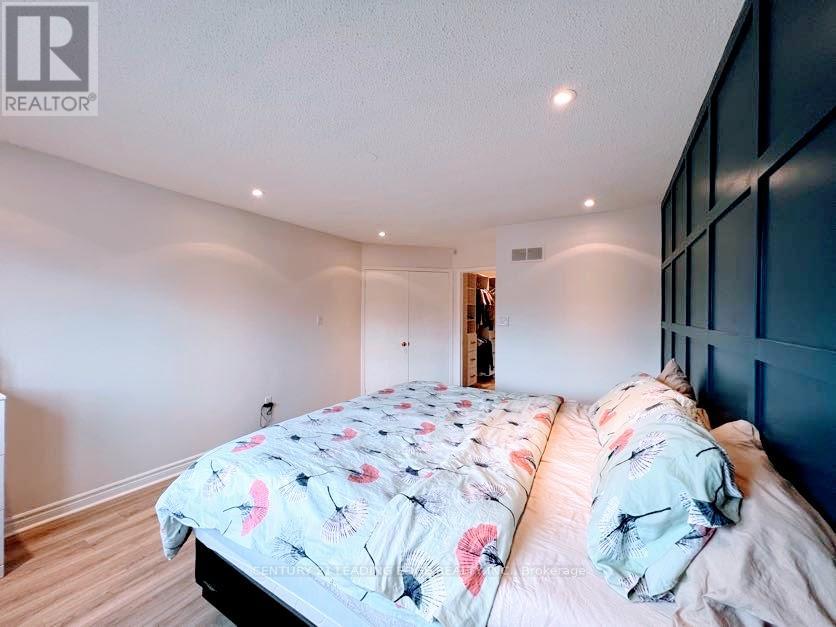 5 Opal Court, Whitchurch-Stouffville, Ontario  L4A 8C2 - Photo 46 - N12857610