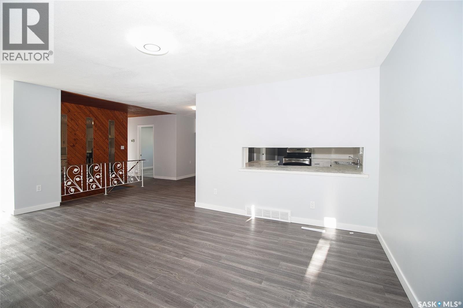 425 Montreal Street, Regina, Saskatchewan  S4R 1L4 - Photo 7 - SK029931