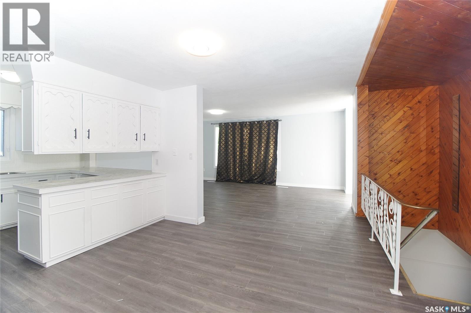 425 Montreal Street, Regina, Saskatchewan  S4R 1L4 - Photo 9 - SK029931