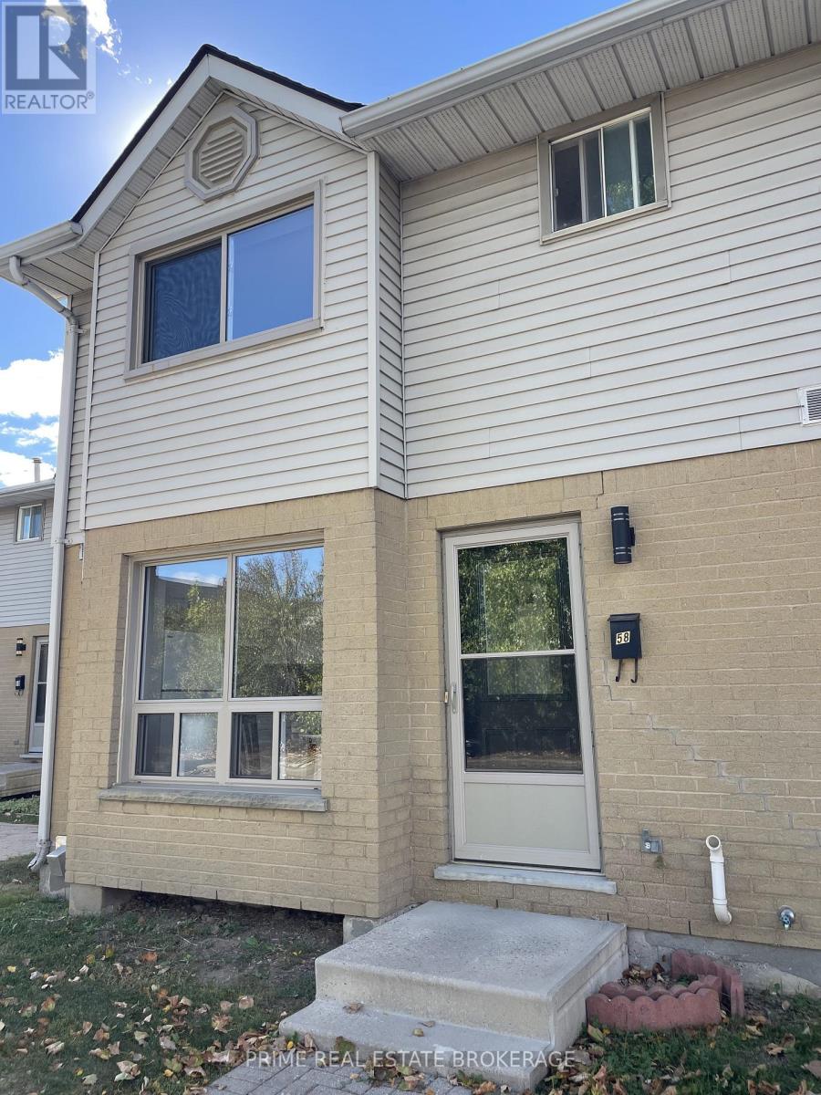 58 - 35 Waterman Avenue, London South, Ontario  N6C 5T8 - Photo 2 - X12857638
