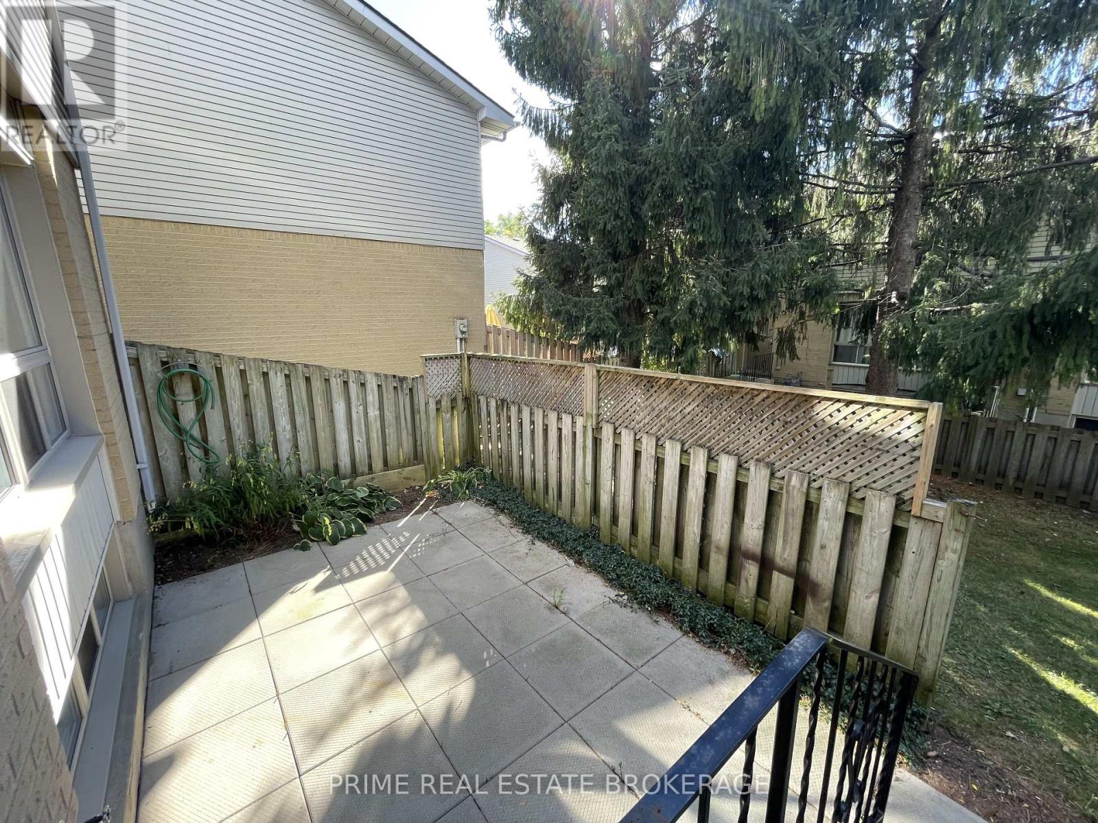 58 - 35 Waterman Avenue, London South, Ontario  N6C 5T8 - Photo 31 - X12857638