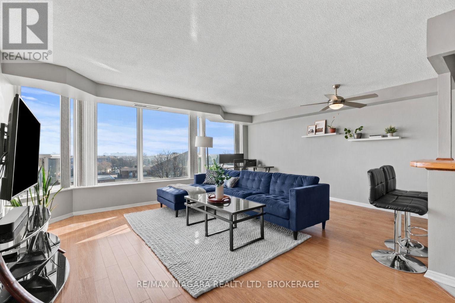 601 - 81 Scott Street, St. Catharines, Ontario  L2N 7L5 - Photo 11 - X12851286