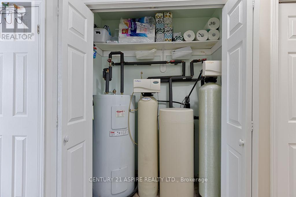 45 Columbine Lane, North Algona Wilberforce, Ontario  K0J 1T0 - Photo 25 - X12857658