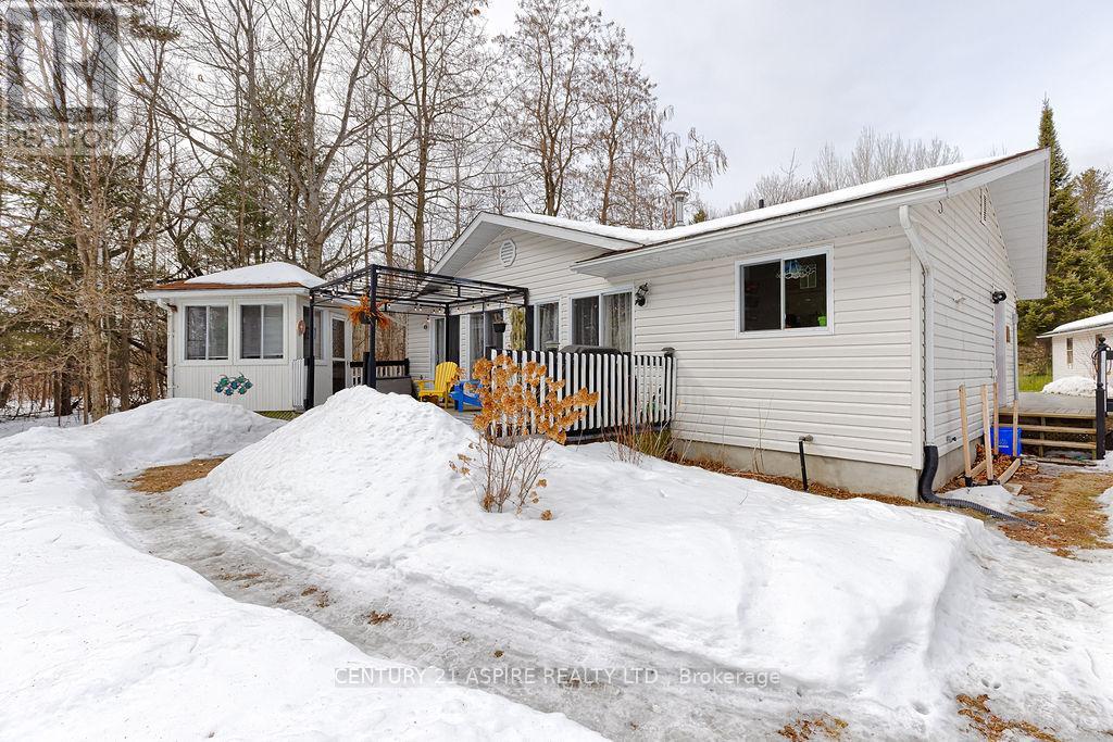 45 Columbine Lane, North Algona Wilberforce, Ontario  K0J 1T0 - Photo 33 - X12857658