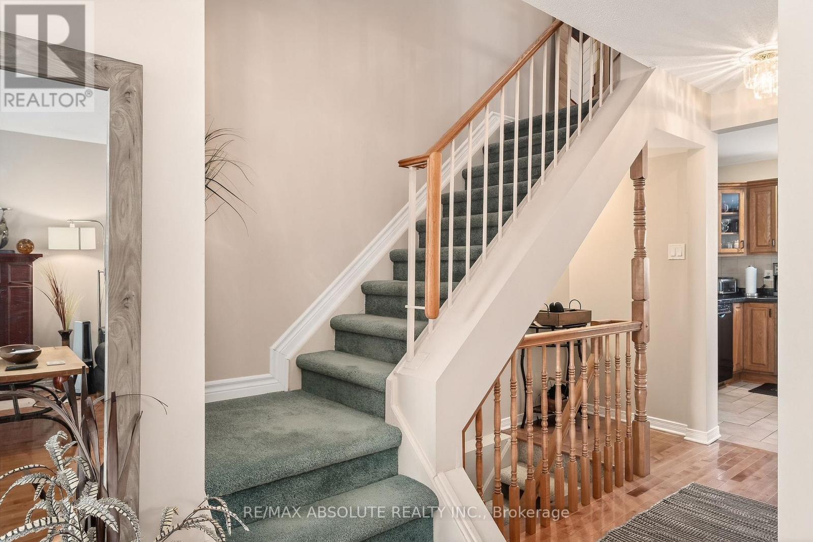 1475 Deavy Way, Ottawa, Ontario  K1E 2W7 - Photo 14 - X12857656