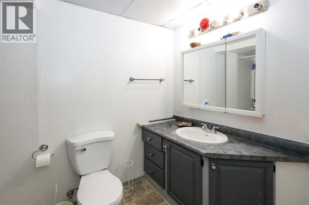 49 Overdown Drive, Red Deer, Alberta  T4N 5C9 - Photo 27 - A2291509