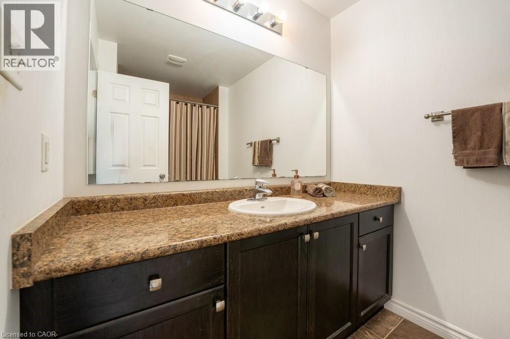 8 Renfrew Street, Kitchener, Ontario  N2R 0G6 - Photo 31 - 40808440