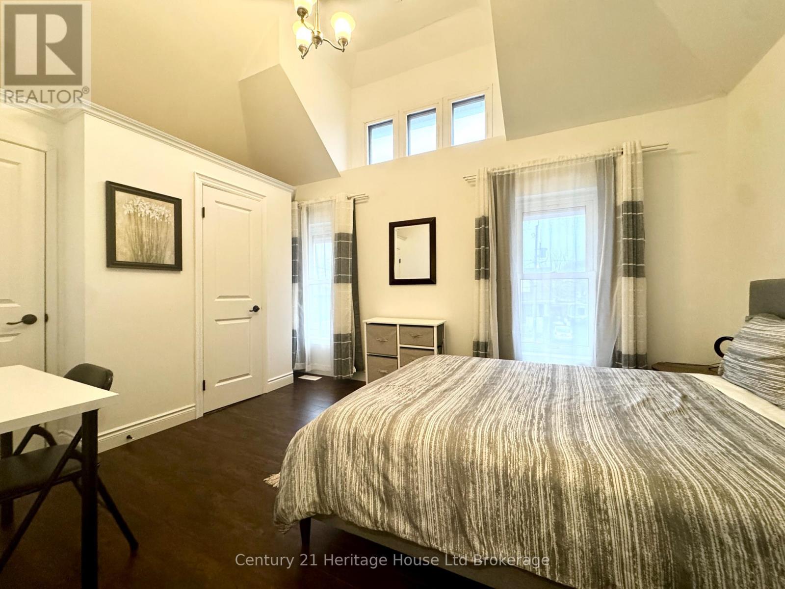 5138 Willmott Street, Niagara Falls, Ontario  L2E 2A3 - Photo 18 - X12852758