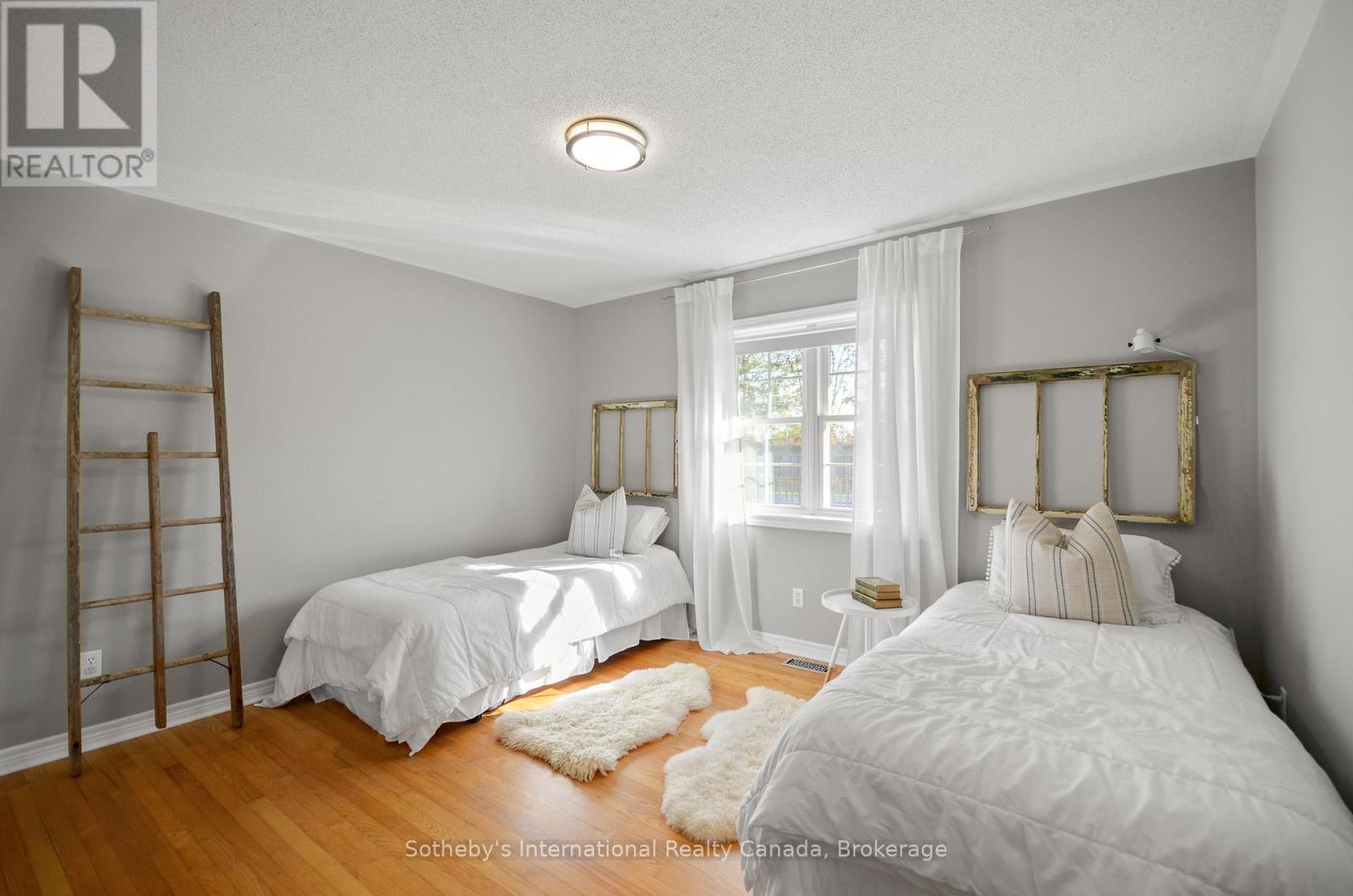 447 Union Street, Meaford, Ontario  N4L 1W7 - Photo 30 - X12855870